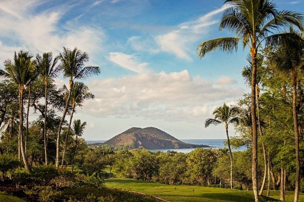 Beautiful tropical vista from golf course at Grand Wailea Maui, a Waldorf Astoria Resort, Hawaii. 